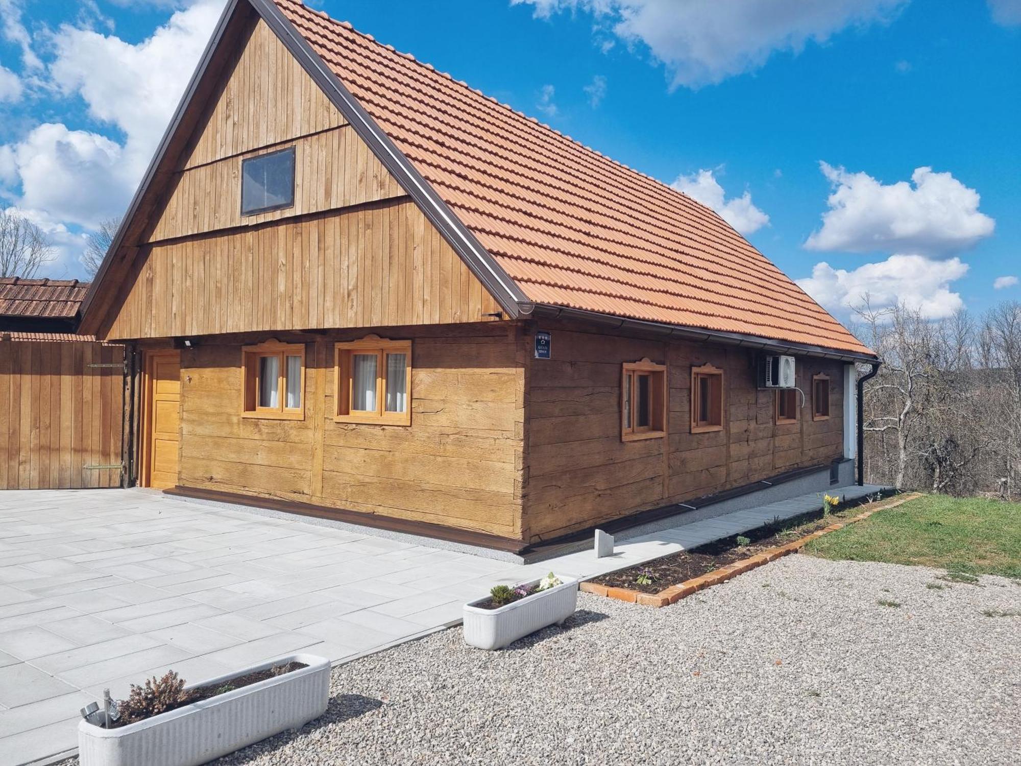 Ruralna Kuca Za Odmor Kablarovo Brdo Konuk evi Krnjak Dış mekan fotoğraf